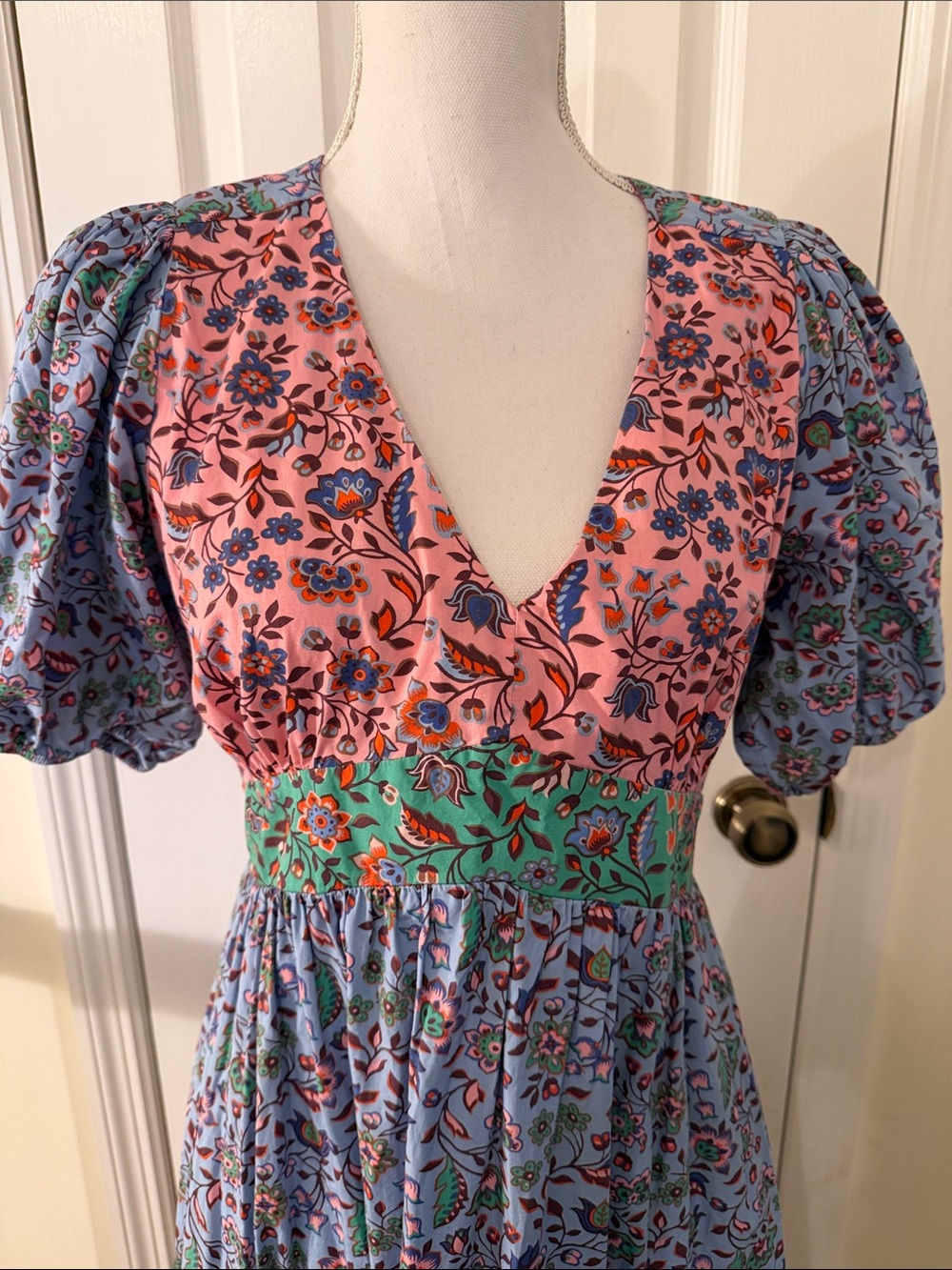 Boden Tiered Poplin Maxi Dress - Picture 3 of 9